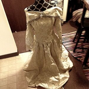 Vintage Wedding Dress